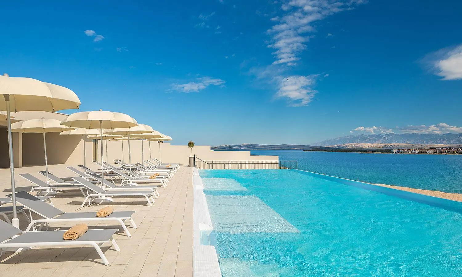 Aminess Style Glamping Villas & Holiday Homes Avalona Povljana Holiday park
